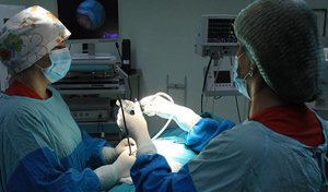 Dr.Ella necə estetik əməliyyatlar icra edir? -Araşdırma