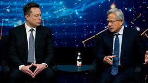 İki texnologiya milyarderi üz-üzə: Süni intellekt kosmosa daşına bilərmi?