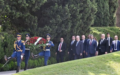 Fələstinin Baş naziri Fəxri xiyabanda