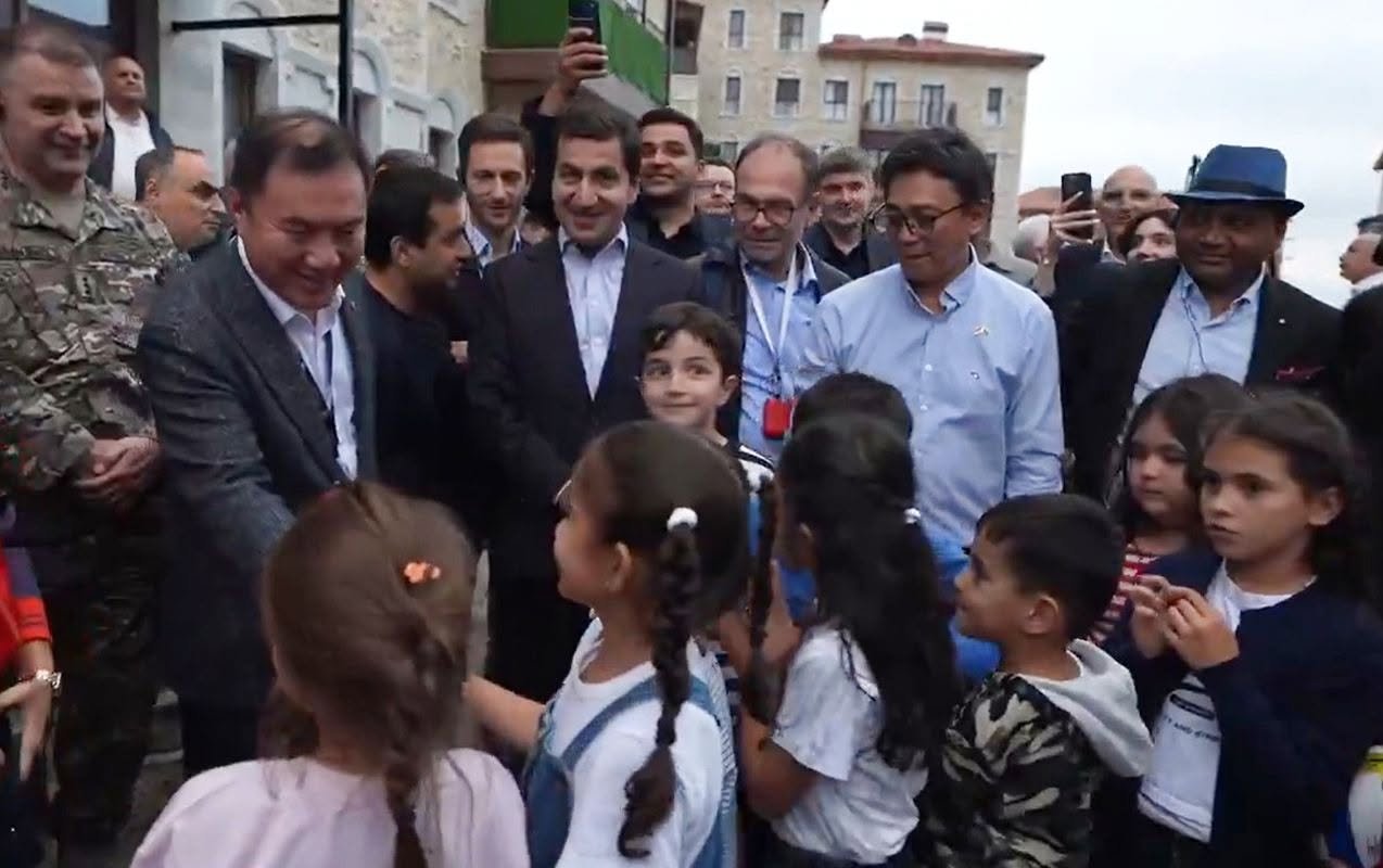 Qarabağa səfərin ilk günündən bu görüntüləri paylaşdı